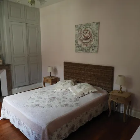 Le Clos Belle Rose Et La Roseraie 3* Haybes