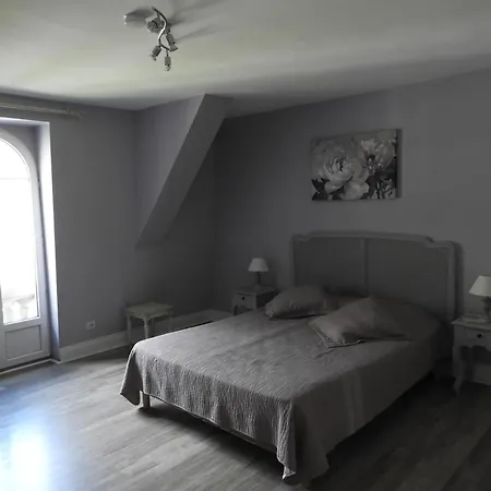 Le Clos Belle Rose Et La Roseraie