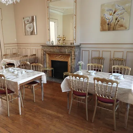 Couette-café Le Clos Belle Rose Et La Roseraie