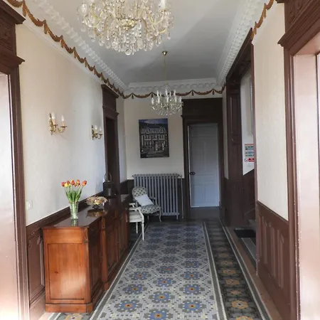 Couette-café Le Clos Belle Rose Et La Roseraie 3*
